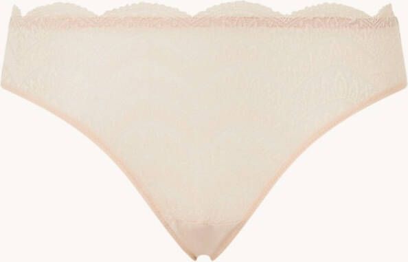 Simone P&#xE9, r&#xE8, le Karma slip met kant