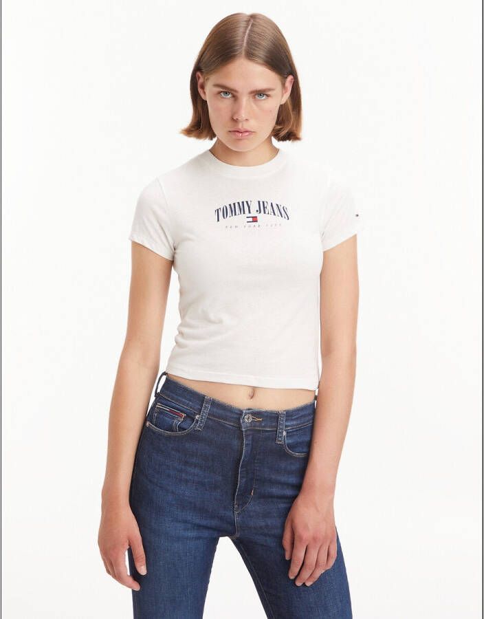 Tommy Jeans T shirt met ronde hals en korte mouwen, logo vooraan