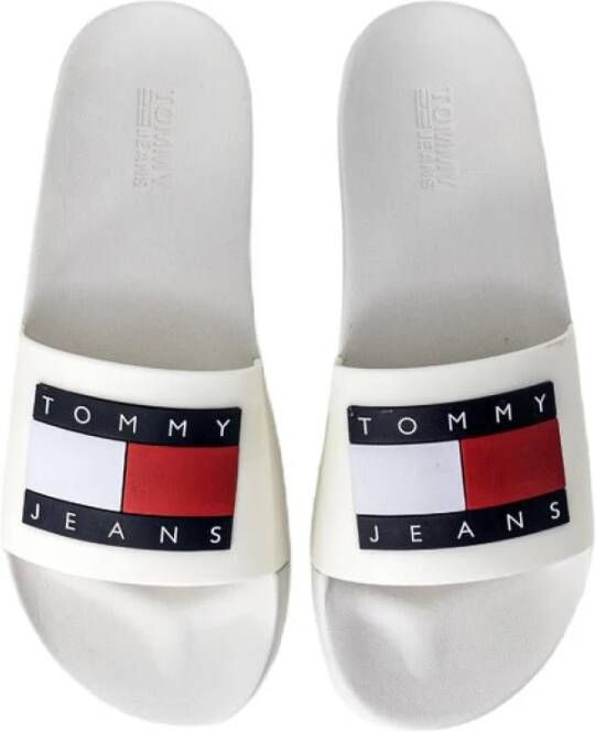 TOMMY JEANS Badslippers FLAG POOL SLIDE met opvallend merklabel