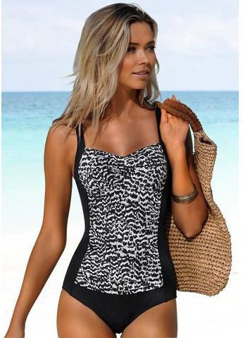 Lascana Badpak Clara met aangerimpelde inzet en modellerend effect