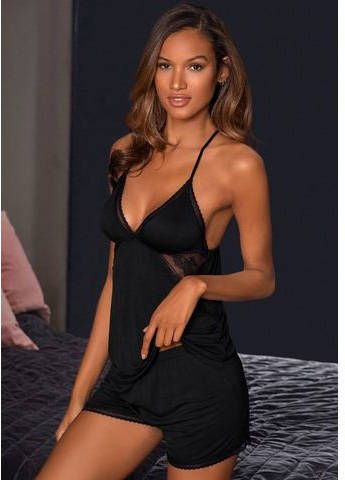 Lascana Korte pyjamabroek, met fijne kanten rand