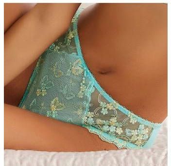 Lascana Slip Dessous met mooie bloemetjesborduurkant