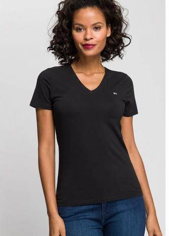 TOMMY JEANS Shirt met V hals TJW SKINNY STRETCH V NECK met merklabel op borsthoogte