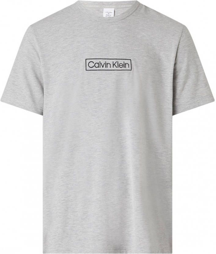Calvin Klein T shirts Short Sleeve Crew Neck Grijs