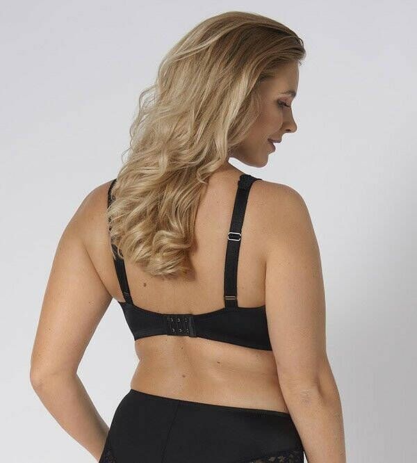 Triumph voorgevormde beugelbh Amourette Charm zwart